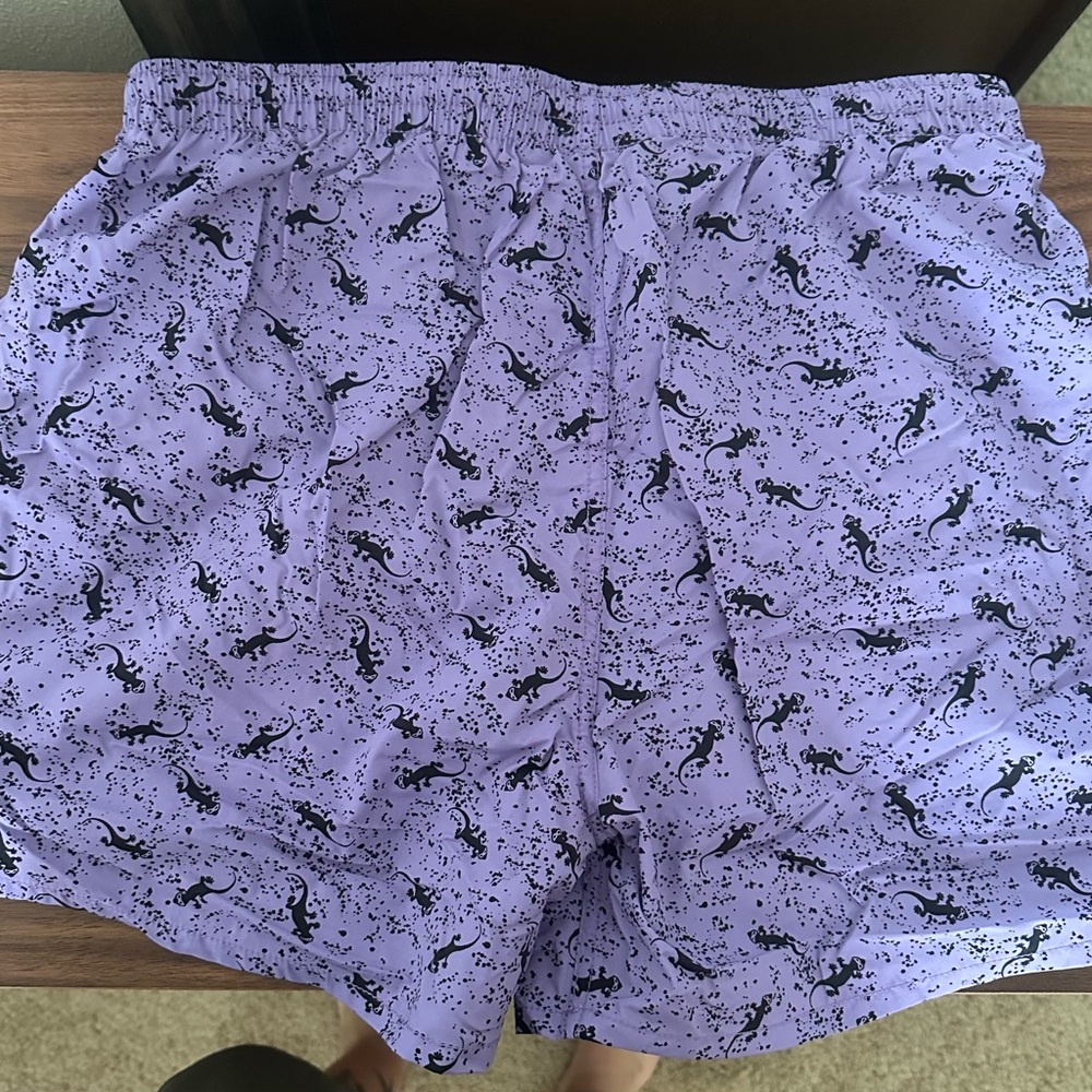 Gecko Lavender and Black Patterned Men's Athletic Shorts - Picture 2 of 4